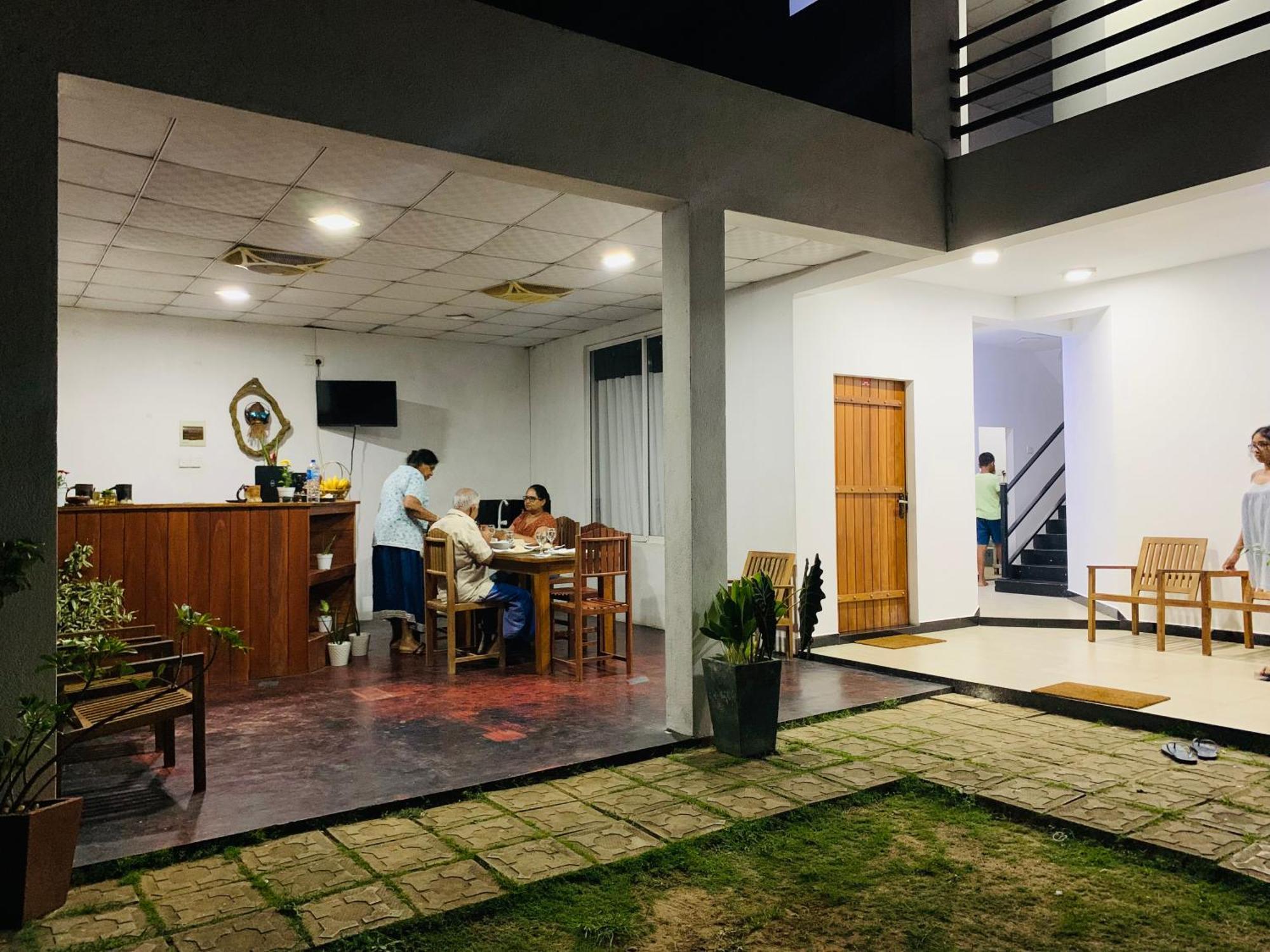 Chill House Safari Resort Udawalawe Ngoại thất bức ảnh
