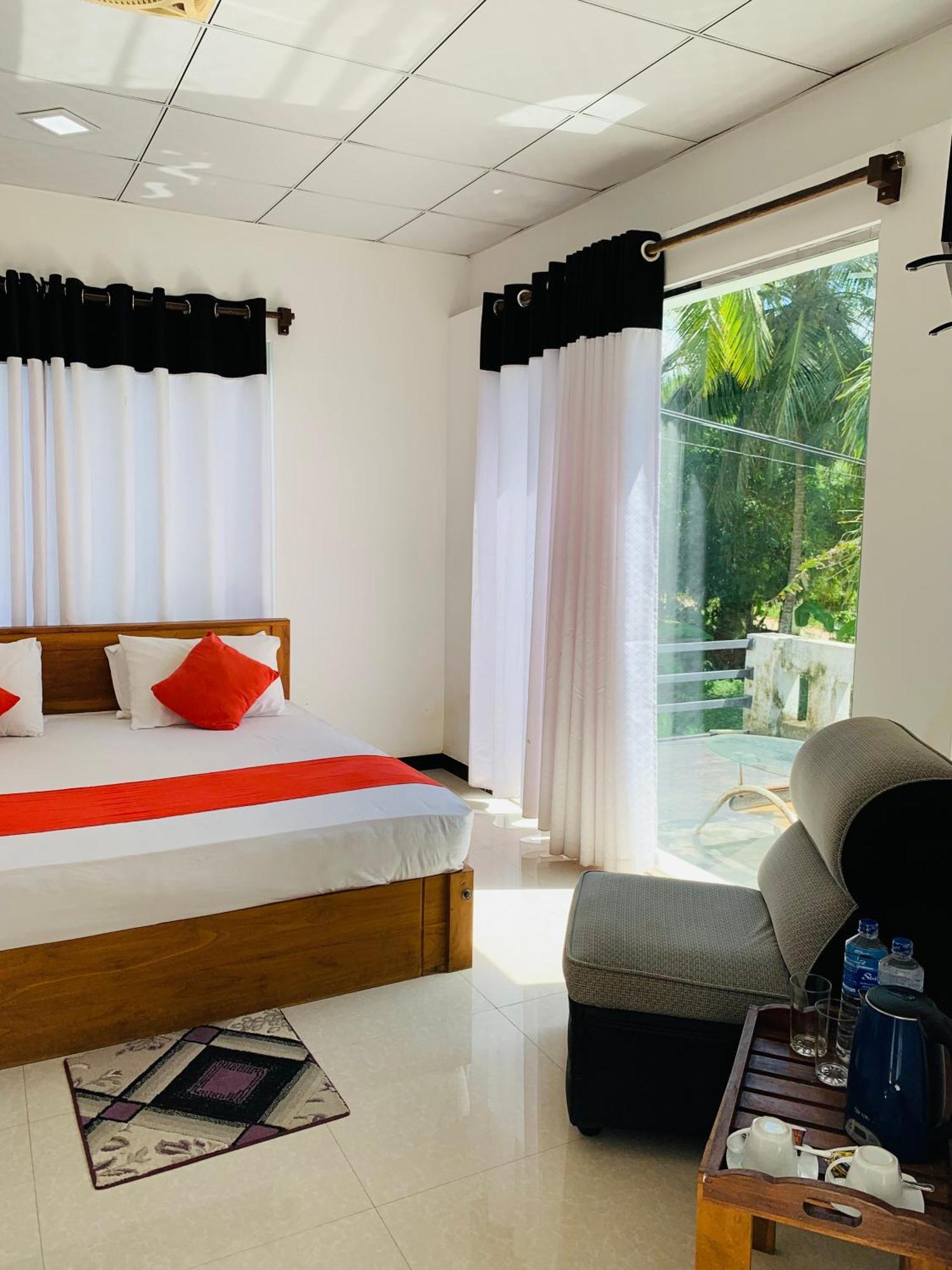 Chill House Safari Resort Udawalawe Ngoại thất bức ảnh