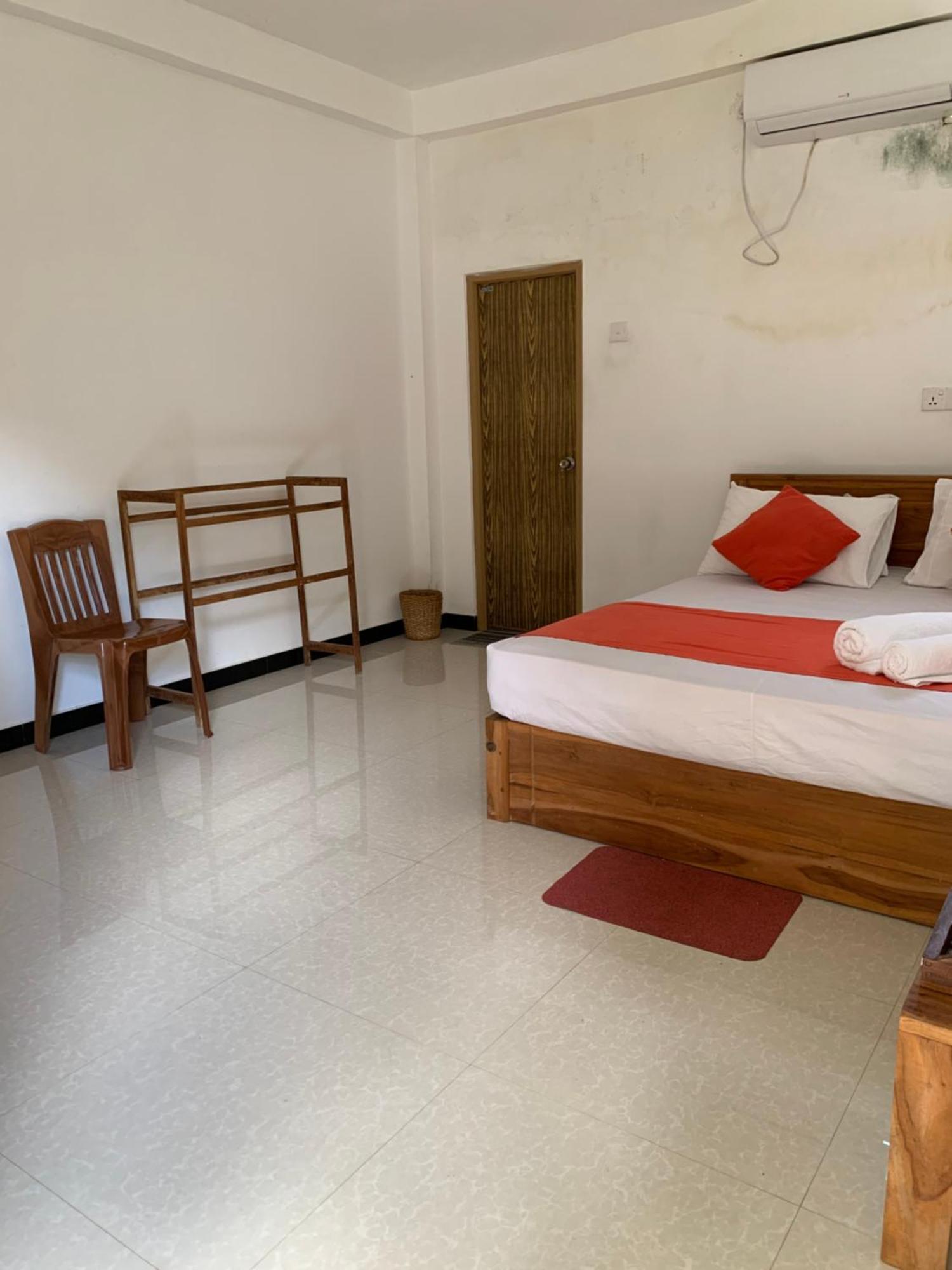 Chill House Safari Resort Udawalawe Ngoại thất bức ảnh