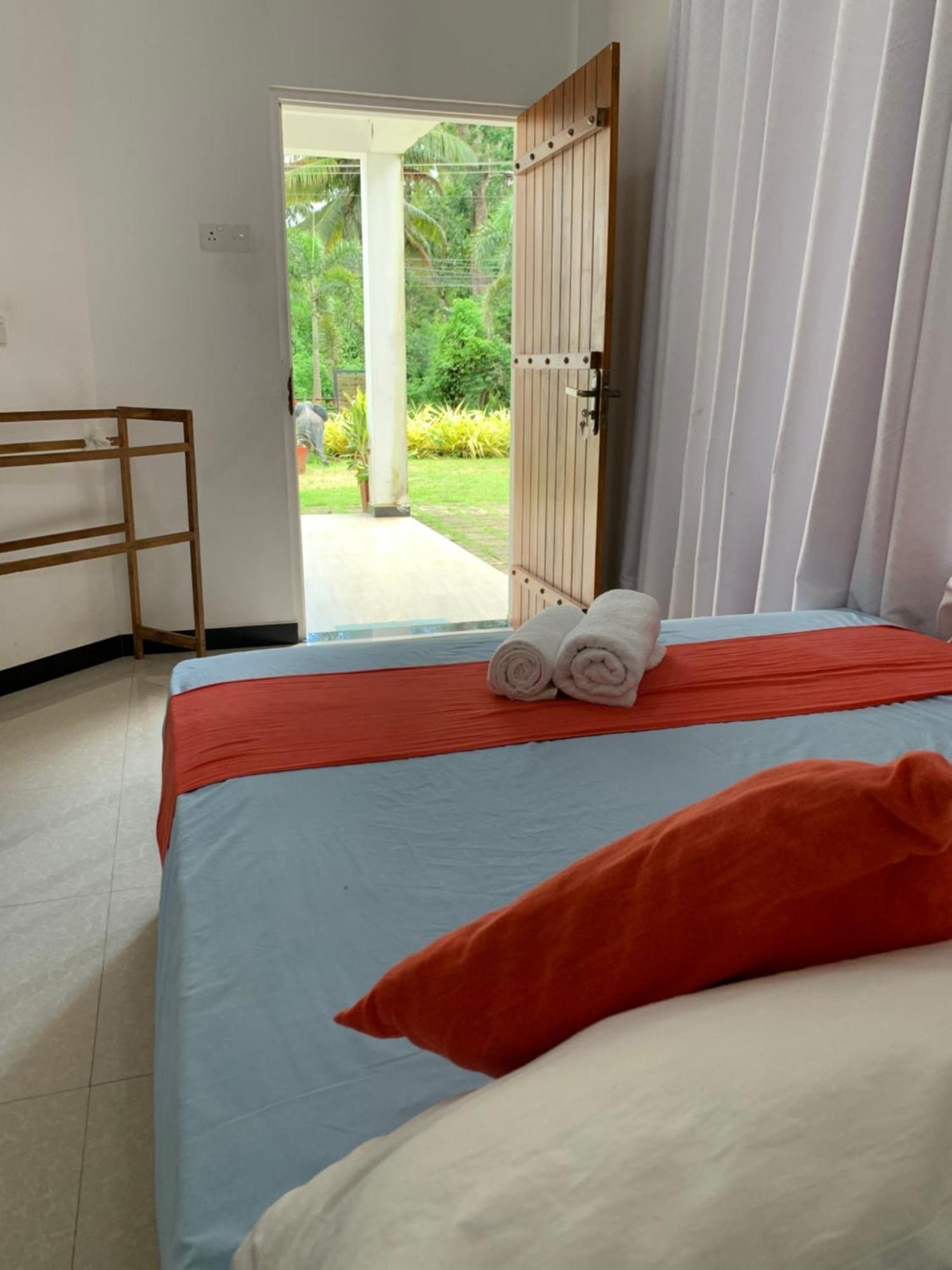 Chill House Safari Resort Udawalawe Ngoại thất bức ảnh