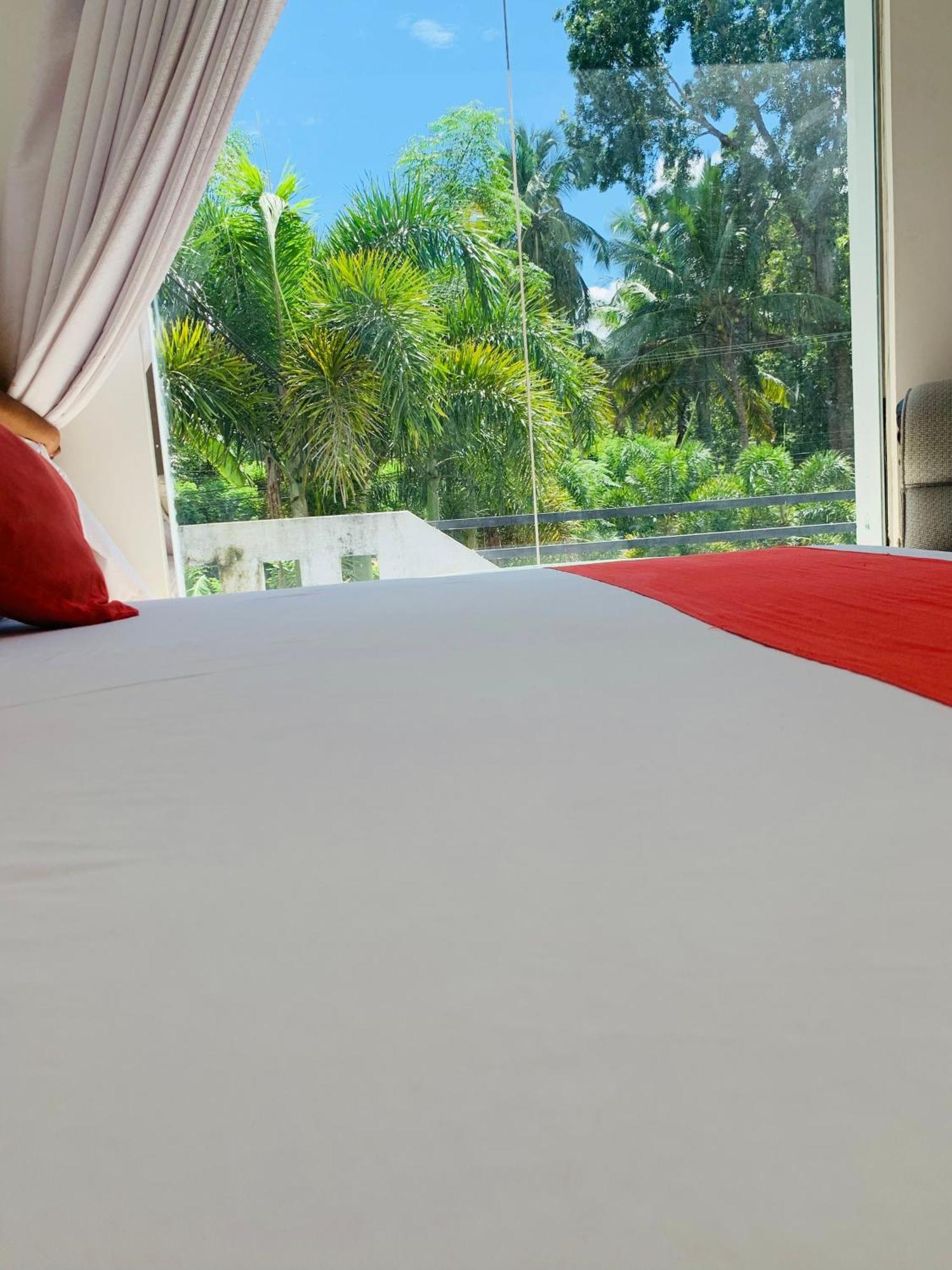 Chill House Safari Resort Udawalawe Ngoại thất bức ảnh