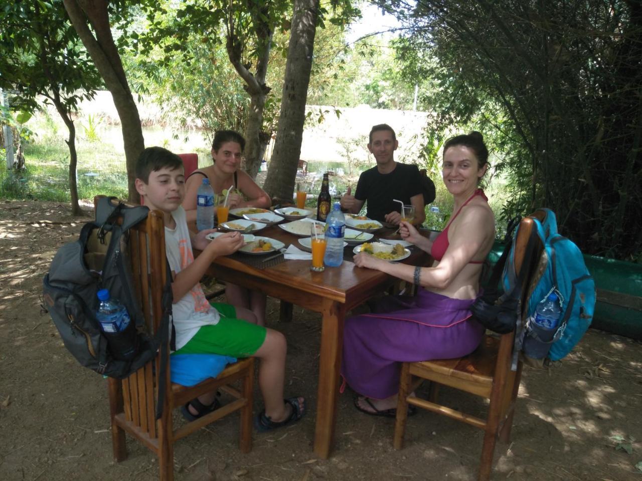Chill House Safari Resort Udawalawe Ngoại thất bức ảnh